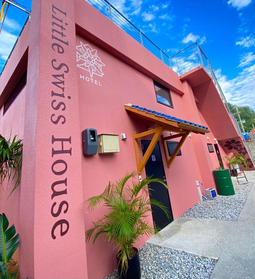 Hotel Little Swiss House Motobu Εξωτερικό φωτογραφία
