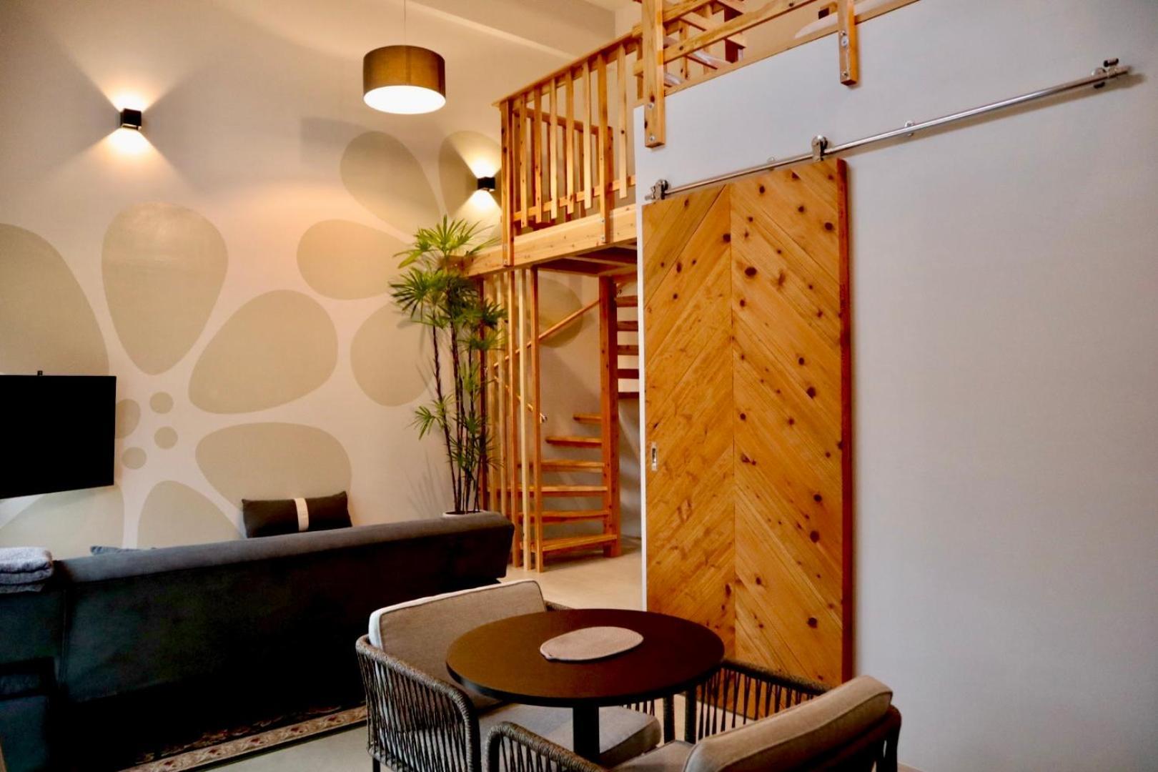 Hotel Little Swiss House Motobu Εξωτερικό φωτογραφία